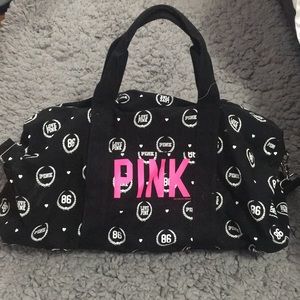 VS PINK duffle